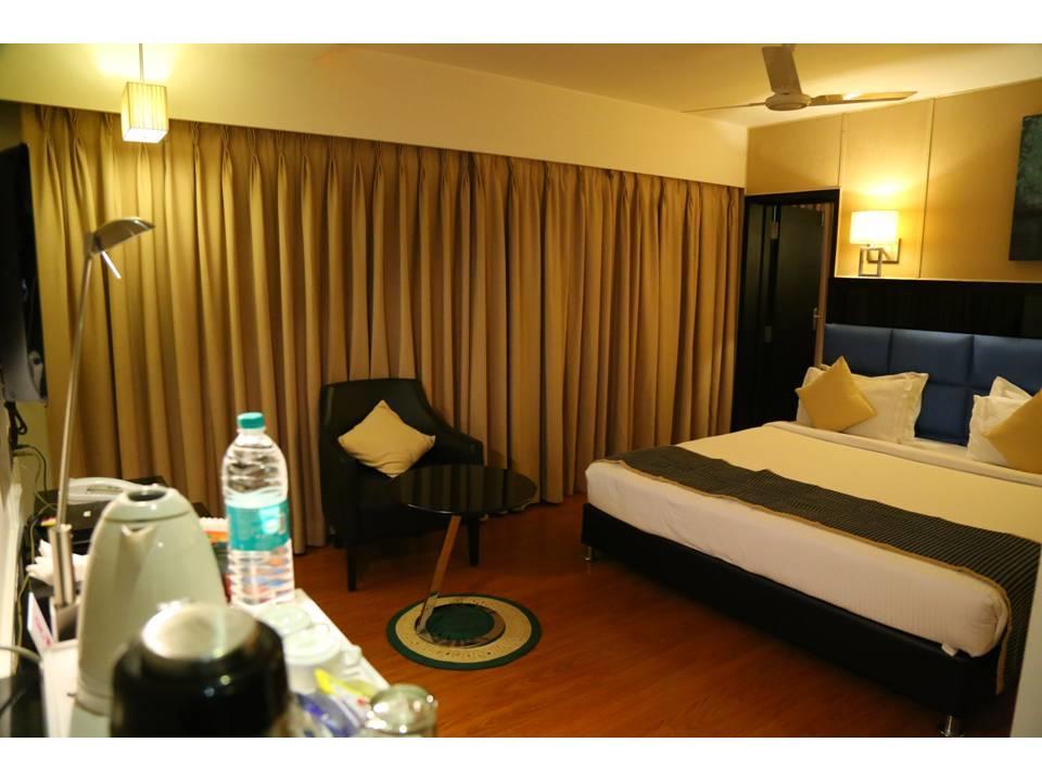 Quality Inn Bez Krishnaa Visakhapatnam Exterior photo